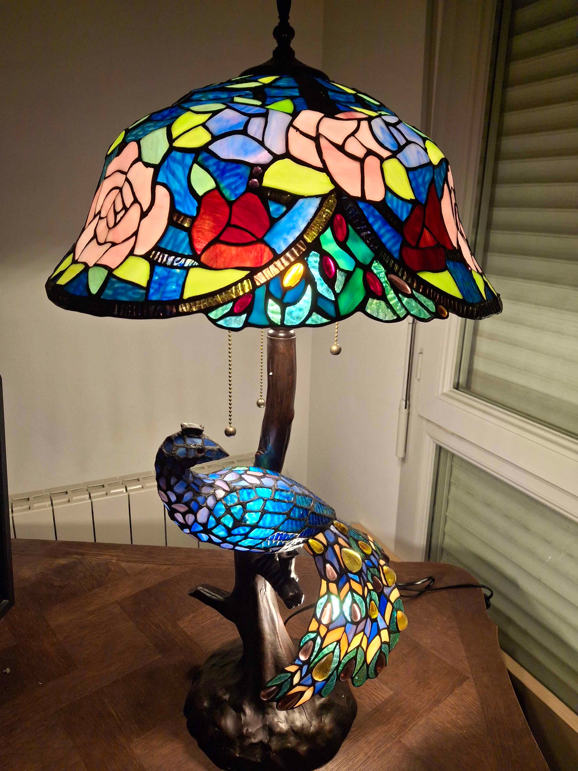 Lampe Tiffany - Paon Bleu Au Bonheur la Lampe
